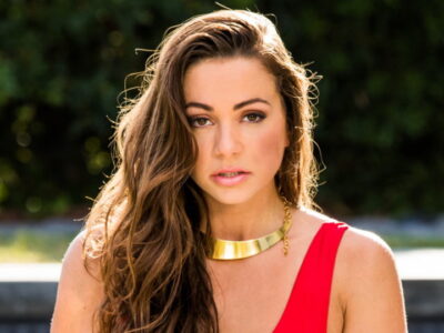 Abigail Mac Net Worth 2023